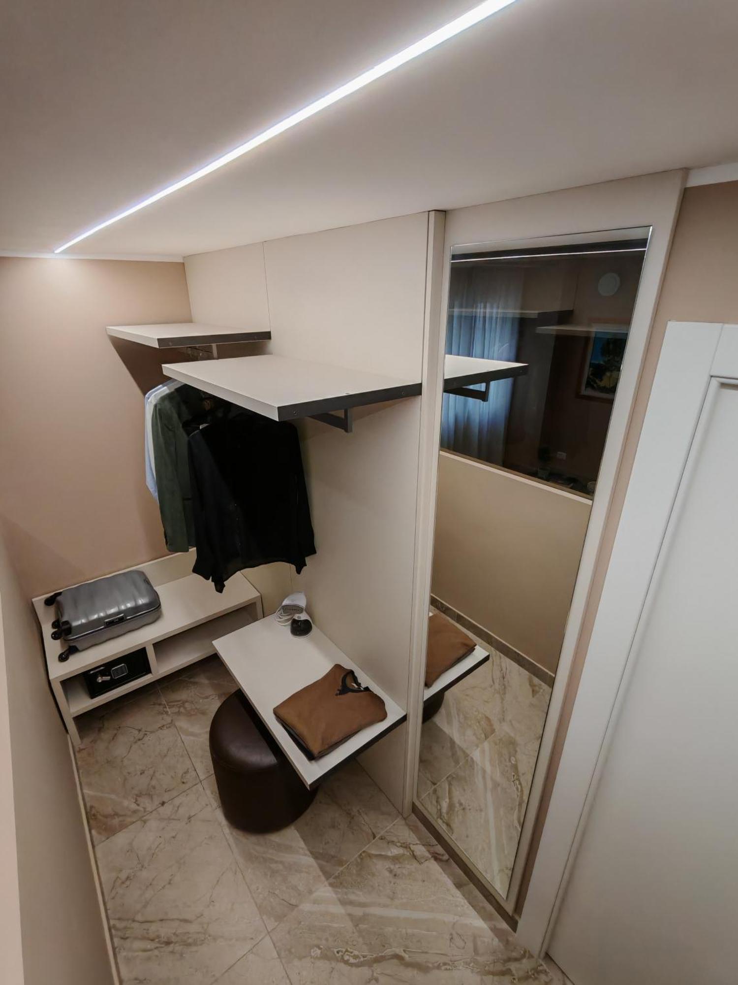 Effe4 Lovely Room Bari Zimmer foto